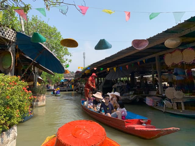 Floating Market
